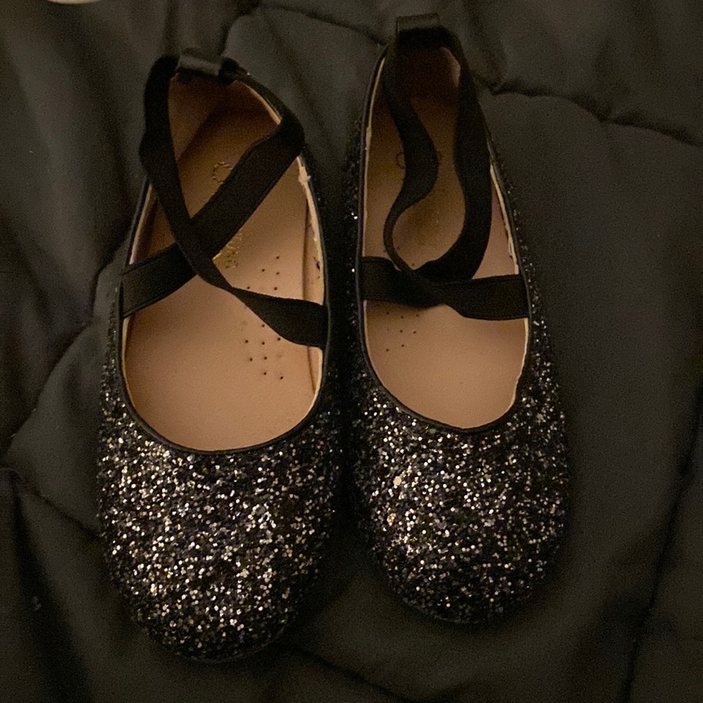 Kids black sparkly size 1